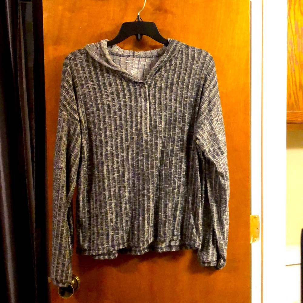 Hooded sweater